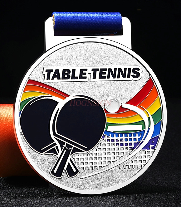 Medalla Conmemorativa de Fútbo - Badminton Championship reseña y precio