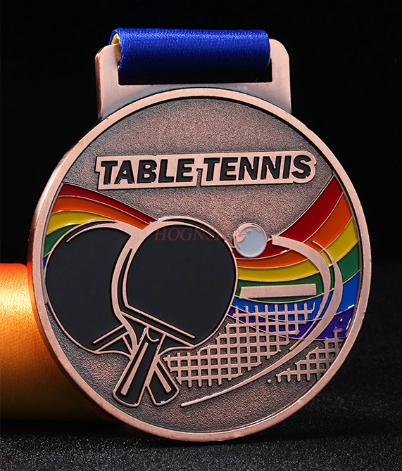 Medalla Conmemorativa de Fútbo - Badminton Championship reseña y precio